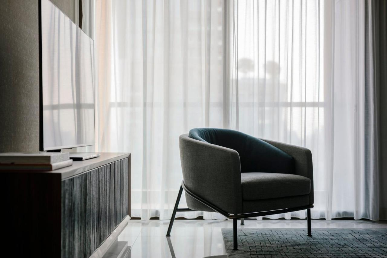 Kimpton Maa-Lai Bangkok By Ihg Hotel Exterior foto The Club Lounge at the Ritz-Carlton, Melbourne