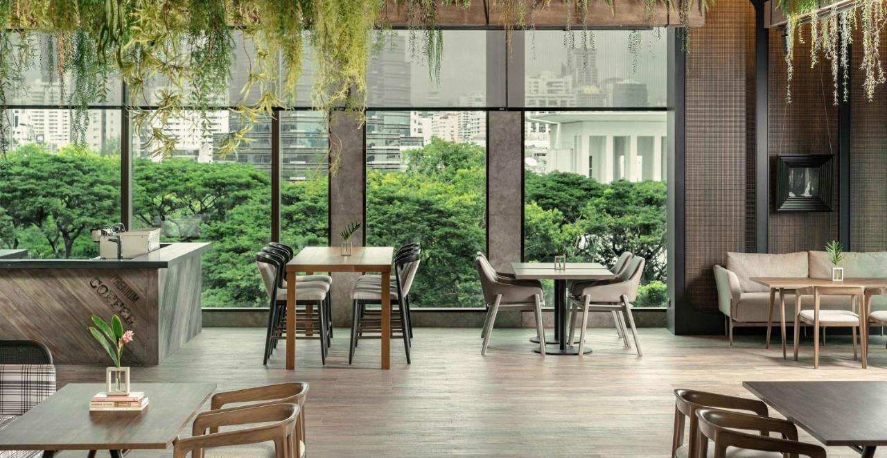 Kimpton Maa-Lai Bangkok By Ihg Hotel Exterior foto The interior of the restaurant